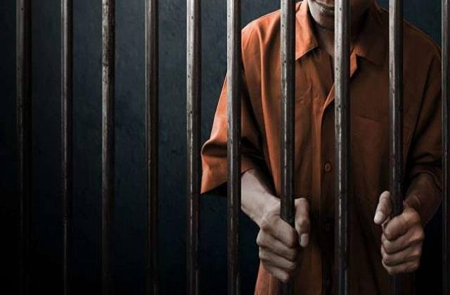 फीचर इमेज : प्रतीकात्मक : सोशल मीडिया