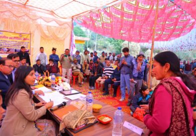 प्रशासन गांव-गांव तक पहुंचकर लोगों की समस्याओं का समाधान कर रहा: जिलाधिकारी