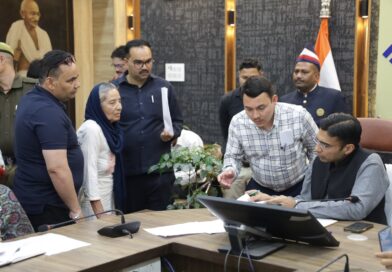 फीस जमा न होने पर स्कूल ने किया परीक्षा से बाधित, डीएम ने दी विदुषी की फीस