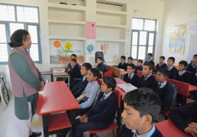 प्रो. कन्हैया त्रिपाठी ने देहरादून के छात्रों को मानवाधिकार और जागरूकता का संदेश दिया