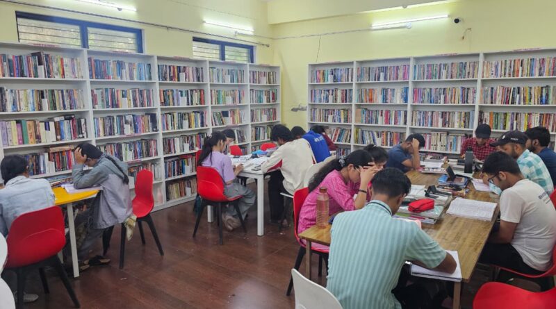 ई-लाइब्रेरी युवाओं के लिए एक महत्वपूर्ण अध्ययन केंद्र