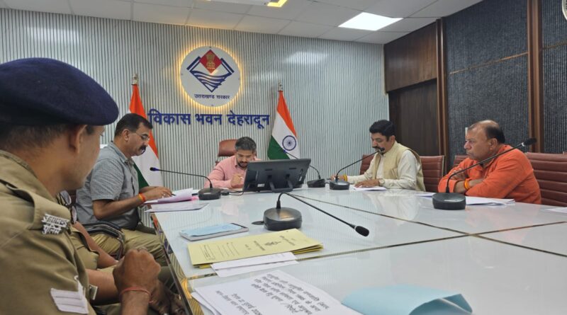 अनुसूचित जाति-जनजाति अत्याचार निवारण मामलों की समीक्षा
