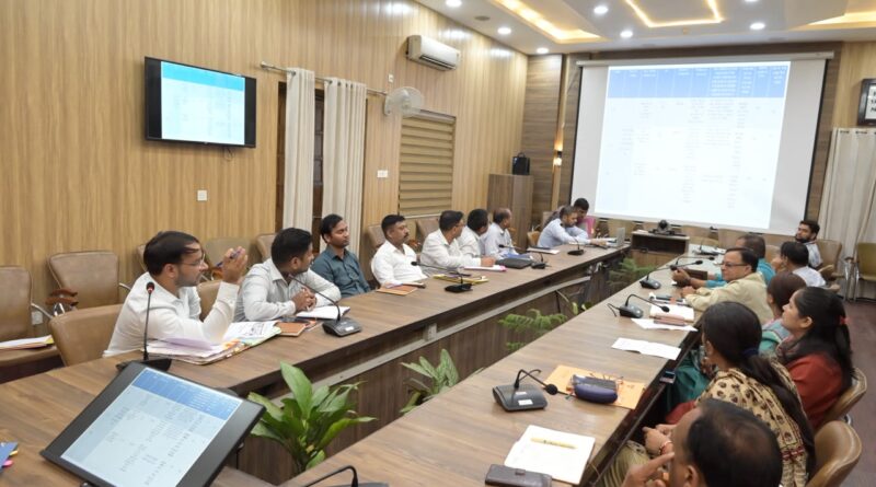 28 बाल श्रमिकों और 12 किशोर श्रमिकों सहित कुल 40 बच्चों को सुरक्षित रेस्क्यू कराया गया है।