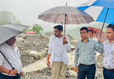 मूसलाधार बारिश के बीच जिला प्रशासन पूरी तरह मुस्तैद रहने का दावा
