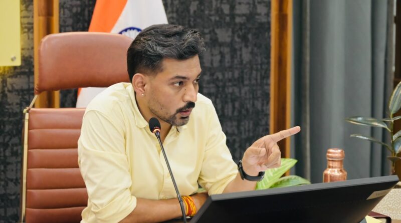 13 अगस्त की रात्रि तक फार्म-6, 7 एवं 8 अनिवार्य रूप से अपलोड करेंः डीएम