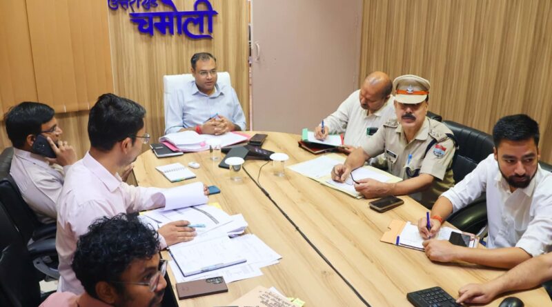 चमोली : राष्ट्रीय राजमार्गों से अतिक्रमण हटाने को अभियान चलाने के निर्देश