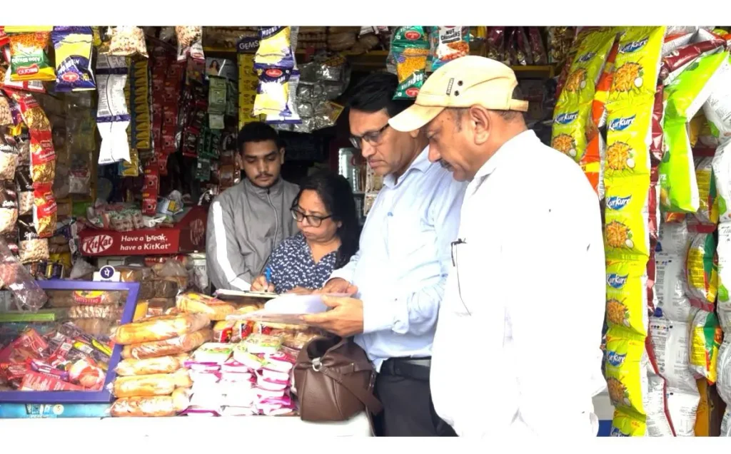 तोयोहारों को देखते हुए खाद्य सुरक्षा विभाग का अभियान