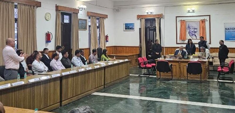 दालत में अधिक से अधिक मामलों के समझौते के आधार पर निस्तारण पर जोर