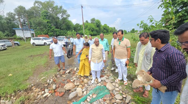 बढ़ता कटाव बना चुनौती, स्थायी समाधान पर जोर
