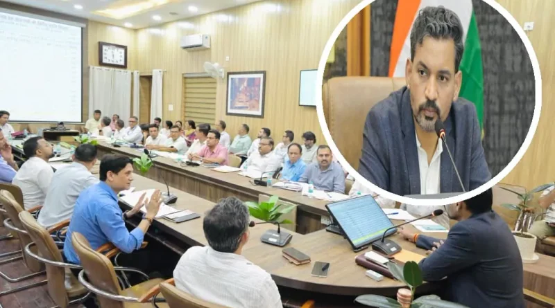 देहरादून जिला योजना 2026-27 समीक्षा बैठक
