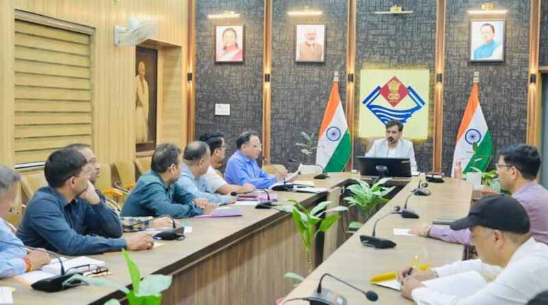 पशुओं के प्रबंधन को लेकर डीएम सख्त
